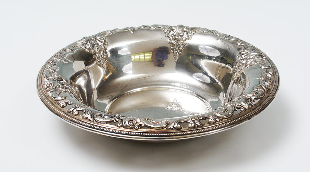 Appraisal: WALLACE GRAND BAROQUE STERLING BOWL Serving bowl with pierced rim