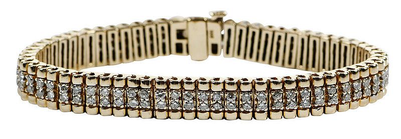 Appraisal: kt Diamond Bracelet round brilliant diamonds estimated total weight cts