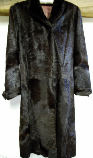 Appraisal: Lady's full-length pony skin fur coat with beaver lamb collar