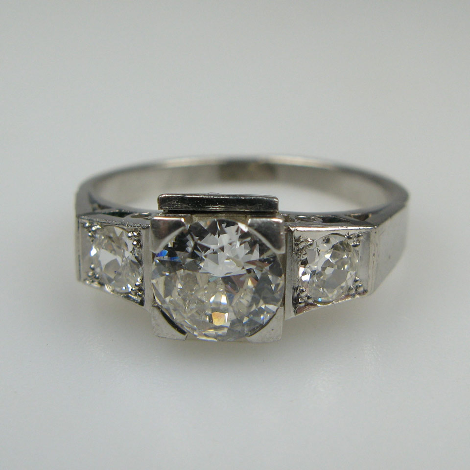 Appraisal: Platinum Ring set with a brilliant cut diamond approx ct