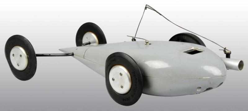 Appraisal: McCoy Streamline Gas-Powered Tether Race Car Description This is a