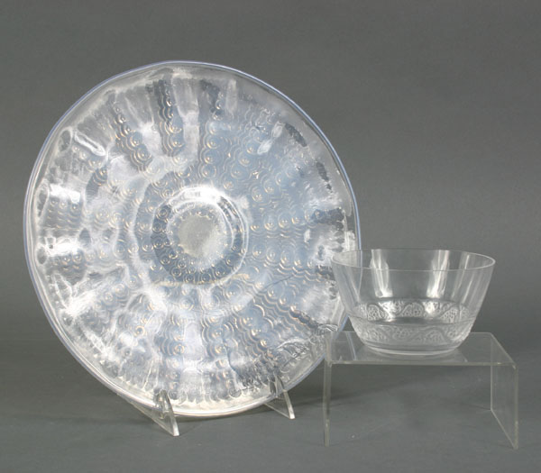 Appraisal: R Lalique Oursins opalescent plate and also a grapevine pattern