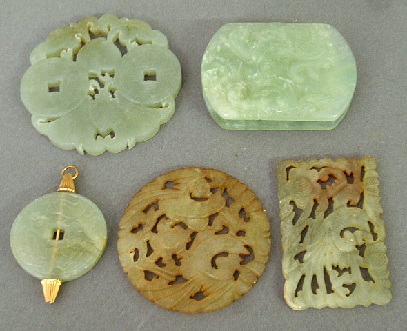 Appraisal: - Five small Chinese carved jade pieces to incl a