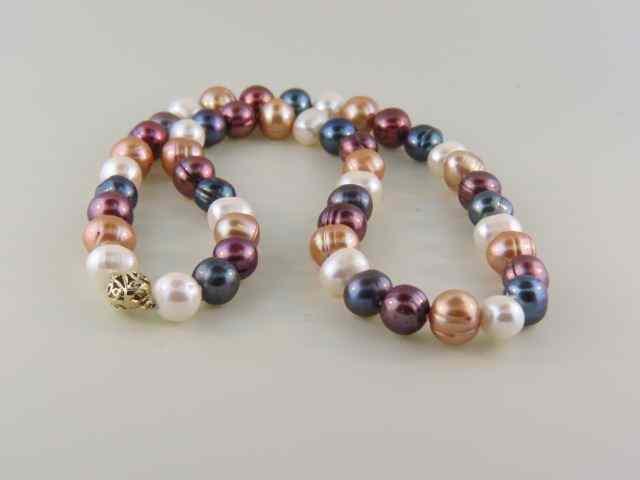 Appraisal: Pearl Necklace pearls to mm freshwater multi-color ''candy'' style ''