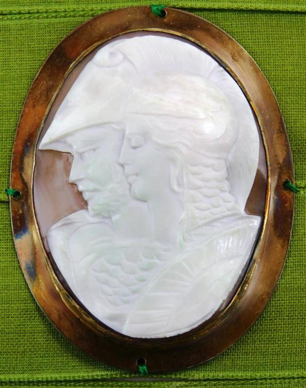 Appraisal: Double profile cameo of man and woman in military regalia