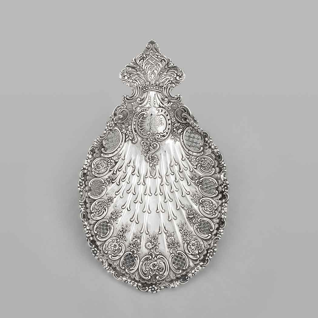 Appraisal: Tiffany Co Sterling Silver Dish Of shell form with a