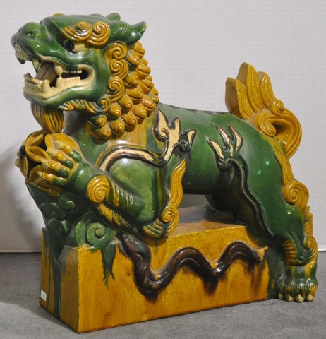 Appraisal: Oriental Ceramic Foo Lion H x L