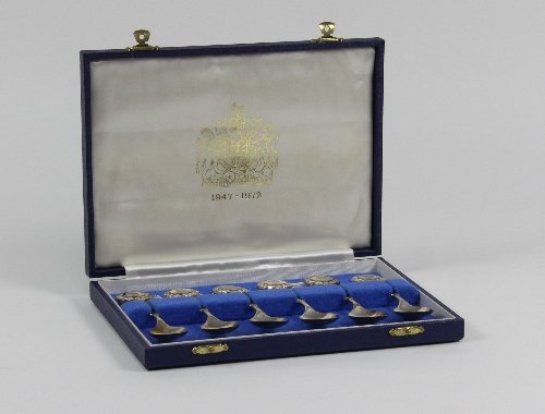 Appraisal: A set of Royal commemorative silver tea spoons London the