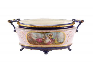 Appraisal: Creil-Montereau French - early th century A porcelain foot tub