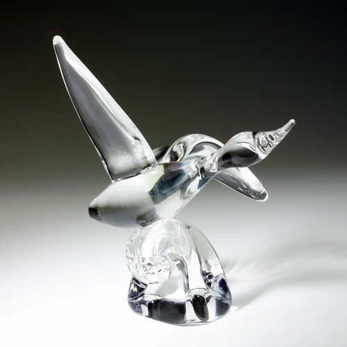 Appraisal: Stueben glass bird in flight