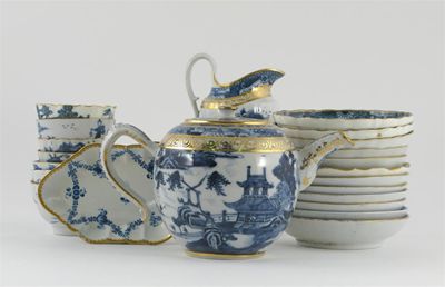 Appraisal: A collection of blue and white porcelain variously decorated with