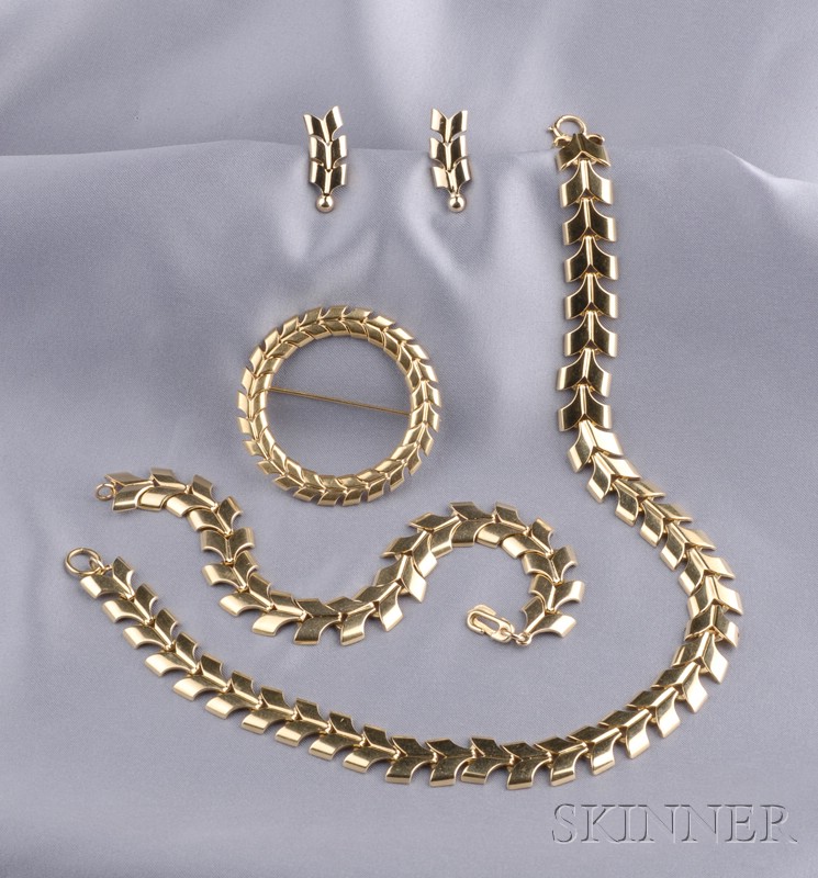 Appraisal: Retro kt Gold Suite Tiffany Co comprising a necklace bracelet