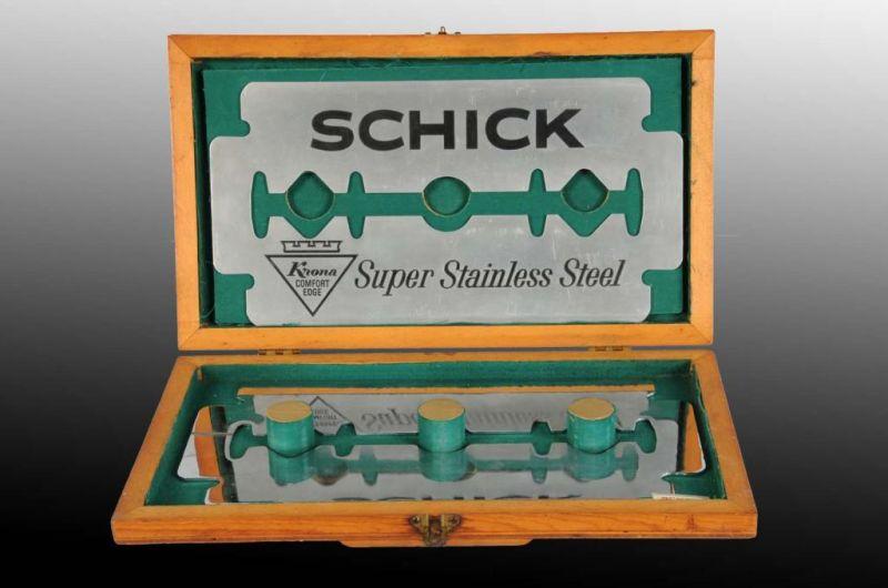 Appraisal: Aluminum Schick Oversized Razor Blade Display Description s to s