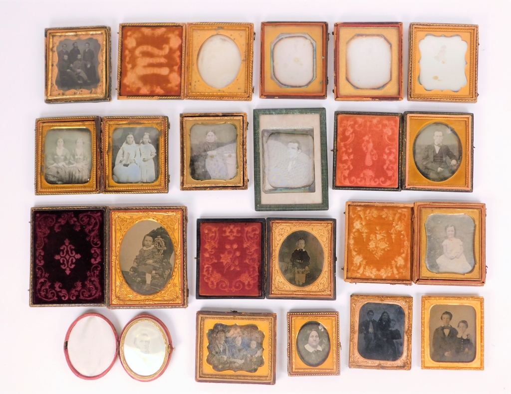 Appraisal: PC DAGUERREOTYPE AMBROTYPE TINTYPE COLLECTION United States th CenturyIncludes portraits