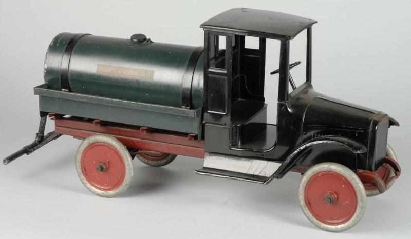 Appraisal: Pressed Steel Buddy L Tank Line Truck Description Full black