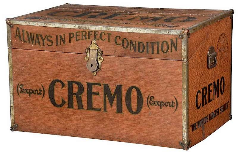 Appraisal: Large Scale Vintage Cremo Painted Tole Humidor large box with