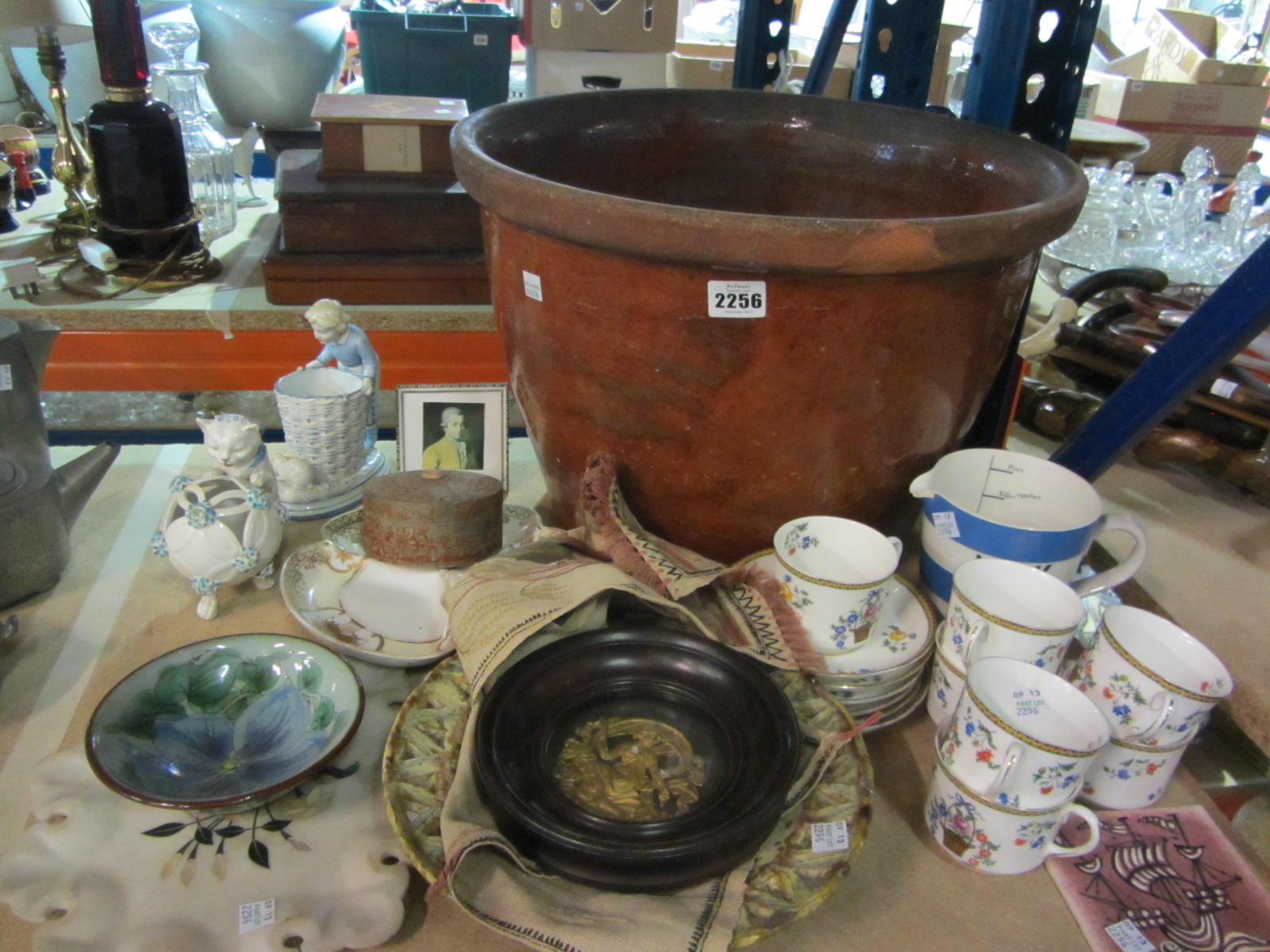 Appraisal: A quantity of mixed ceramics and collectables including a brass