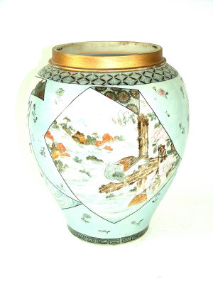 Appraisal: Large Japanese ovoid shaped vase painted with panels of birds