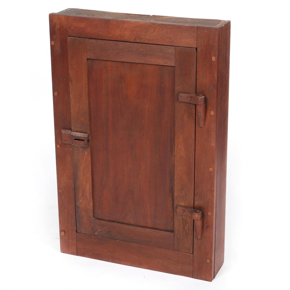 Appraisal: ANTIQUE EARLY AMERICAN COUNTRY SHAKER CRAFTSMAN HANGING WALL CUPBOARD CABINET