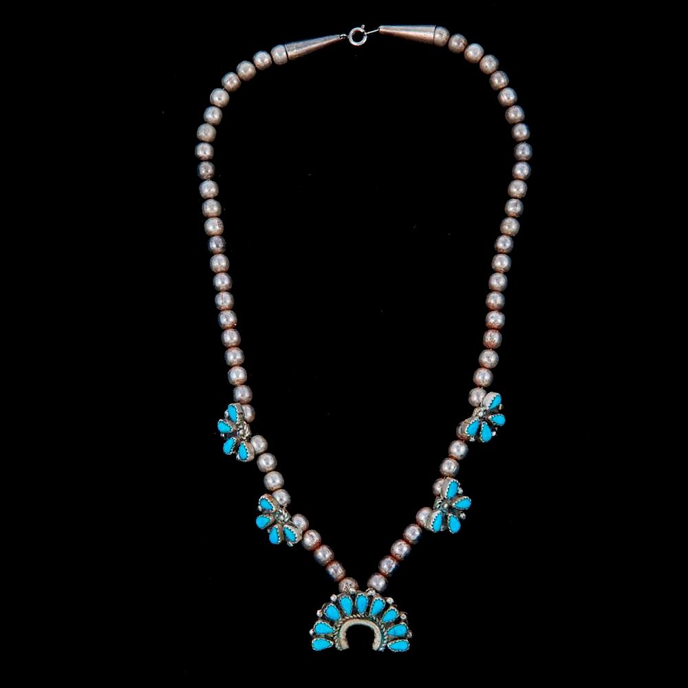 Appraisal: SOUTHWEST JEWELRY Old Pawn Southwest Navajo turquoise and silver necklace