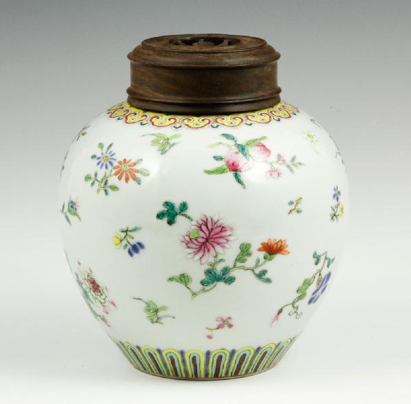 Appraisal: - th C Chinese Qianlong Jar th century Qianlong jar