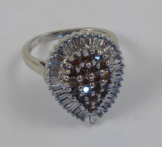 Appraisal: ORANGE DIAMOND AND WHITE GOLD RING The k white gold