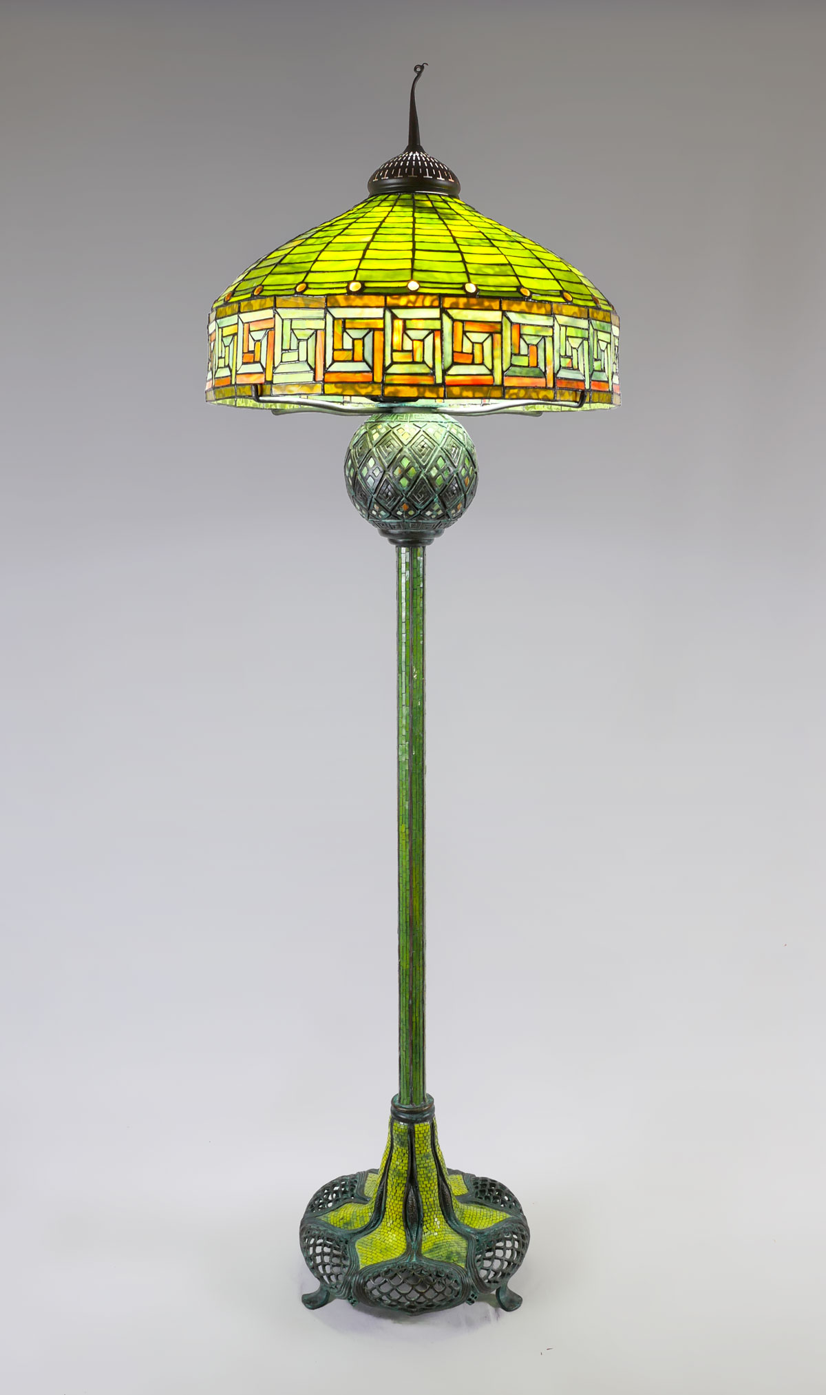 Appraisal: LARGE TIFFANY STYLE FLOOR LAMP Large light Tiffany style floor