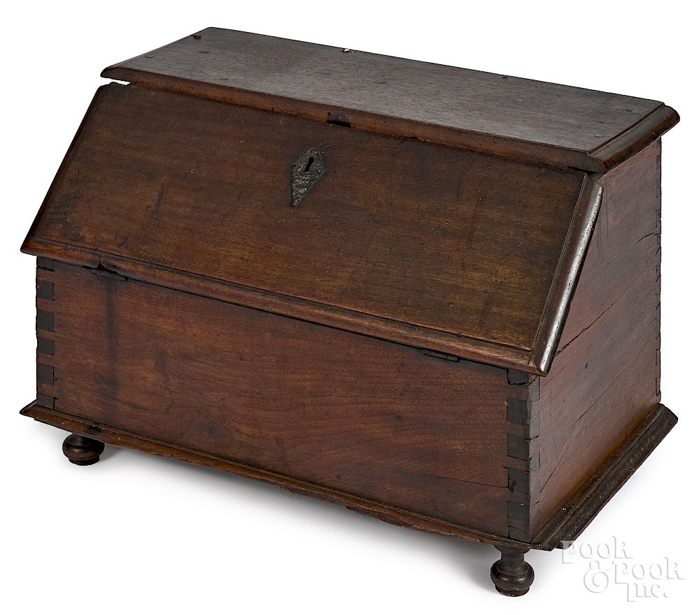 Appraisal: Pennsylvania William and Mary walnut writing desk Pennsylvania William and