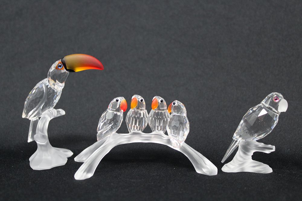 Appraisal: Swarovski Crystal Bird Figures Original Cases Swarovski Crystal Bird Figures