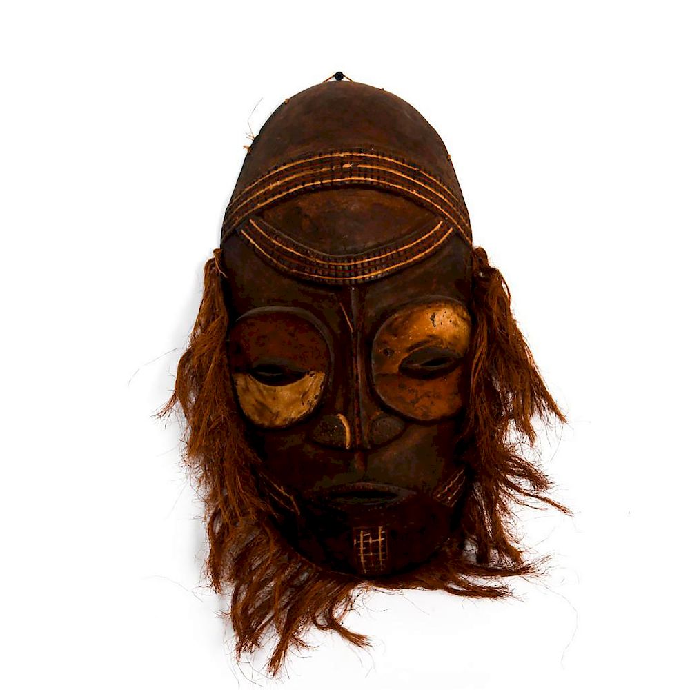 Appraisal: VINTAGE TRADITIONAL AFRICAN KUBA MASQUERADE MASK In the style of