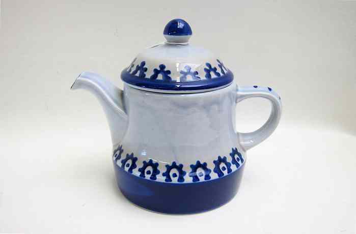 Appraisal: GERMAN WESTERWALD PORCELAIN COFFEE TEA POT with cover Dark blue