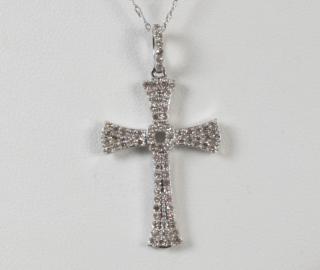 Appraisal: K WHITE GOLD DIAMOND CROSS PENDANT NECKLACE HAVING CTW DIAMONDS