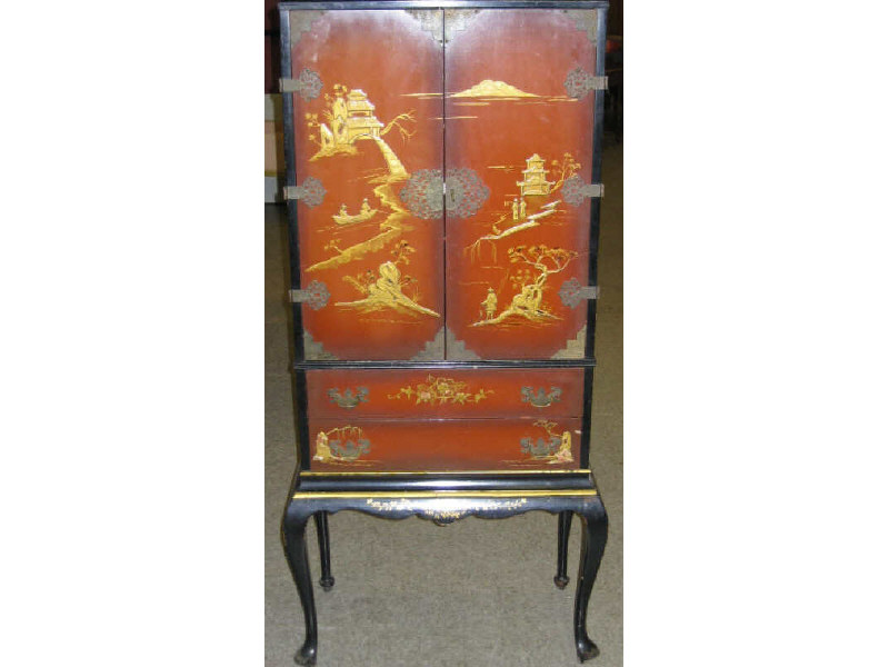 Appraisal: GEORGE I STYLE CHINOISERIE CABINET Pair doors with interior shelves