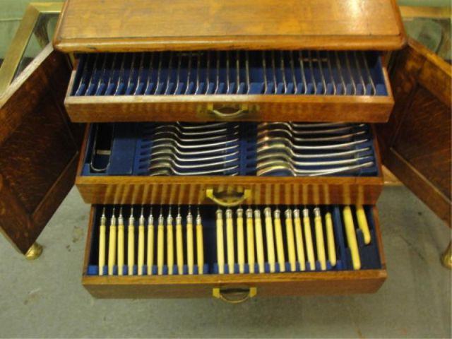 Appraisal: ELKINGTON Silverplate Boxed Lot of Flatware Original oak presentation box