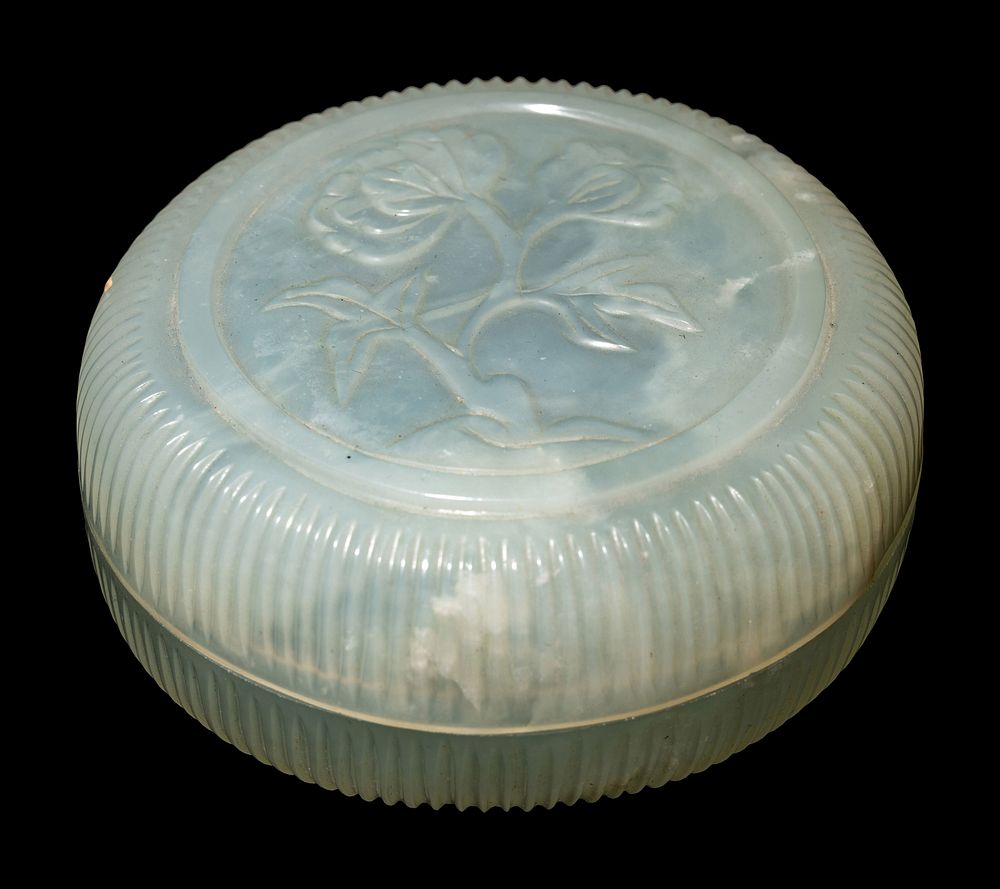 Appraisal: A Small Chinese White Jade Circular Covered Box and A