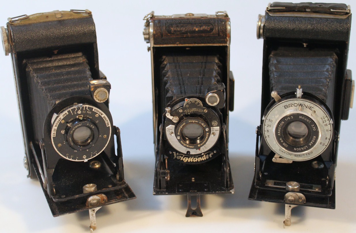 Appraisal: Various folding shutter cameras to include Kodak Six- cm high