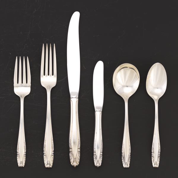 Appraisal: WALLACE STERLING SILVER TABLEWARE SERVICE STRADIVARI PATTERN Total pieces including