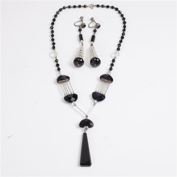 Appraisal: French Art Deco Flapper Necklace and Spiral Glass Jet Black