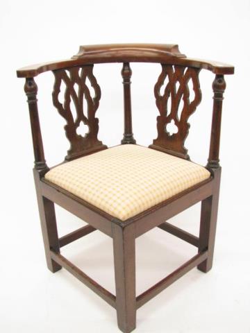 Appraisal: An early George III Mahogany corner chair circa mid late