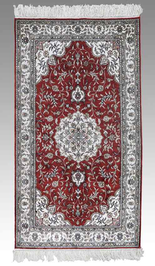 Appraisal: MODERN INDO-PERSIAN HAND KNOTTED WOOL RUG ' '' x '