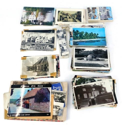 Appraisal: Deltiology Various souvenir postcards and booklets for Europe Italy and