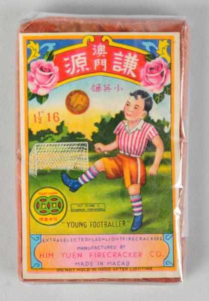 Appraisal: Young Footballer -Pack Firecrackers Class Manufactured by Him Yuen Condition