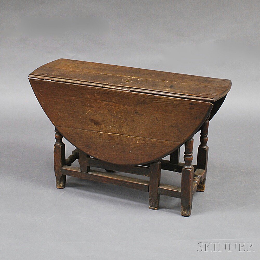 Appraisal: William Mary Oak Gate-leg Drop-leaf Table England th century the