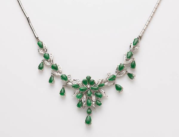 Appraisal: A jade and k white gold necklace length in