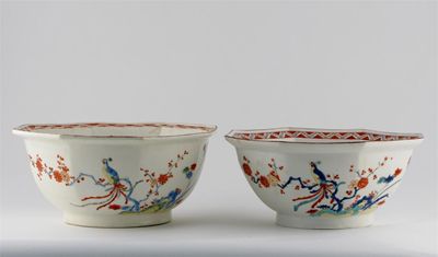 Appraisal: A large Bow octagonal bowl decorated in the Kakiemon palette