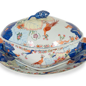 Appraisal: A Chinese Export Porcelain Tobacco Leaf Tureen and Tray CIRCA