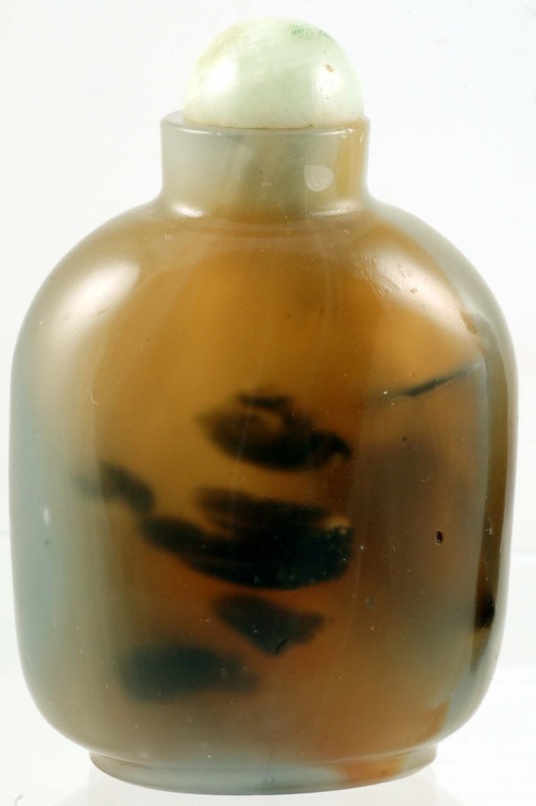 Appraisal: Chinese carved agate snuff bottle - of grayish brown agate