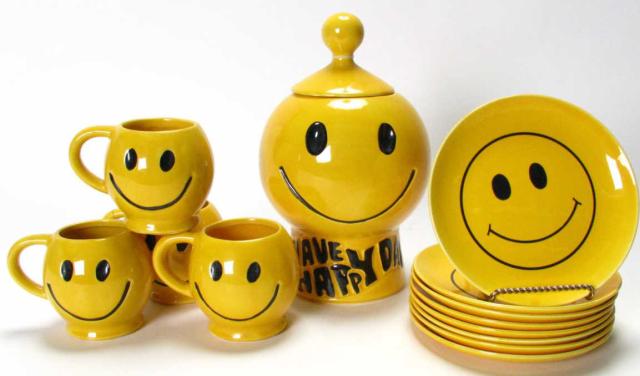 Appraisal: McCoy 'Have a Happy Day' Cookie Set including a lidded