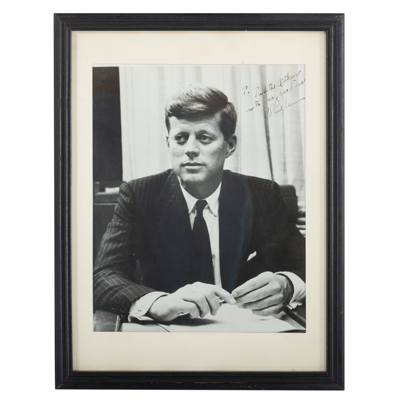 Appraisal: J F KENNEDY SIGNED PHOTOGRAPH John Fitzgerald Kennedy -' th