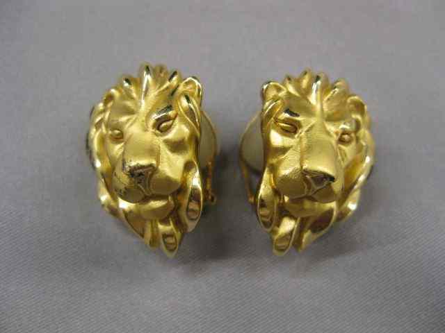 Appraisal: k Gold Figural Lion Head Earrings French hallmarks clip style